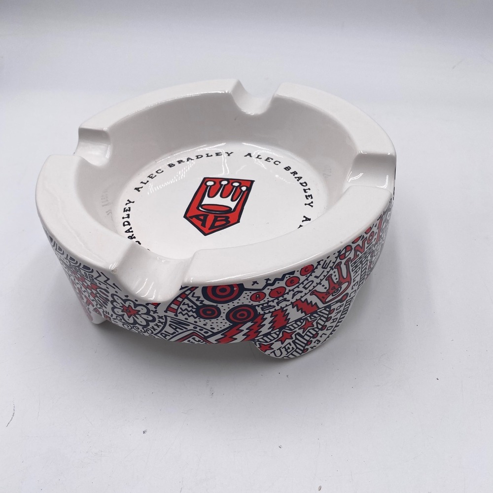Alec Bradley Live True Cigar Ashtray road warrior white red Ceramic 4-Slot Large